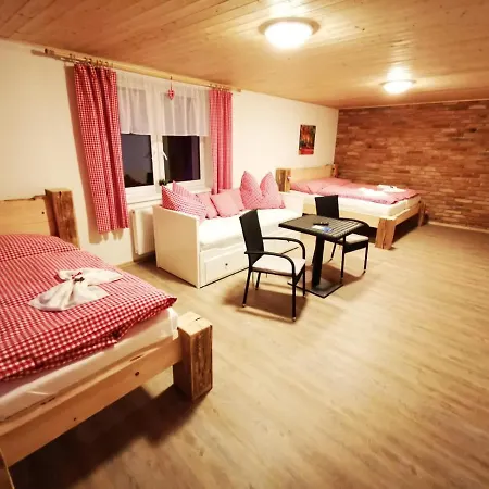 U Lipy Guest house Ostrov (Karlovy Vary)